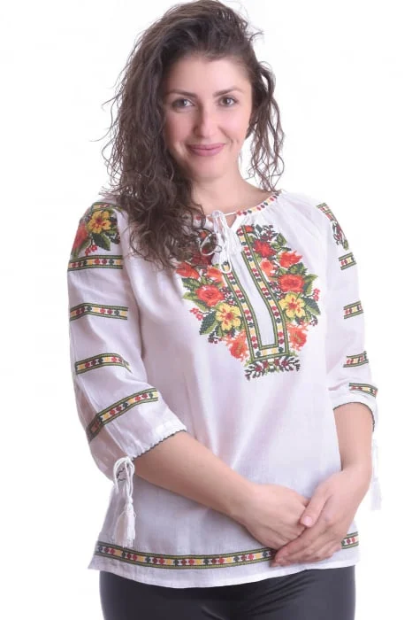 Ie traditionala alba cu motiv floral multicolor Dalia 01