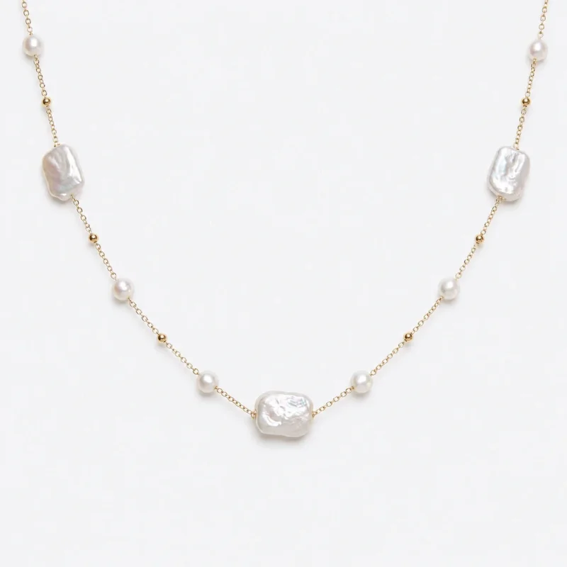 Colier dama elegant cu perle de cultura Baroque si perle fine