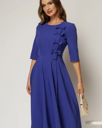 Rochie DY Fashion albastra cu funde pe bust si maneci trei sferturi