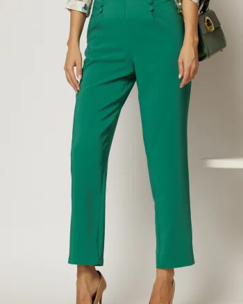 Pantaloni verzi conici cu nasturi decorativi pe talie