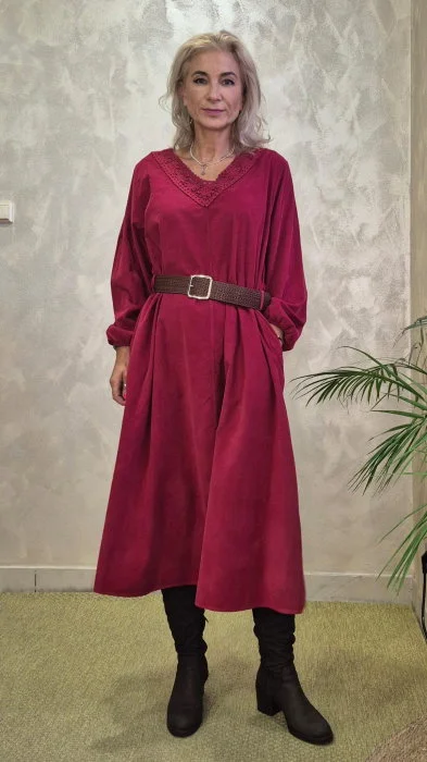 Rochie midi din catifea reiata de bumbac cu dantela si curea, bordo