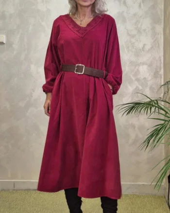Rochie midi din catifea reiata de bumbac cu dantela si curea, bordo