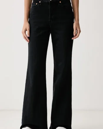 Levi's  blugi flared pentru femei RIBCAGE FLARE H226