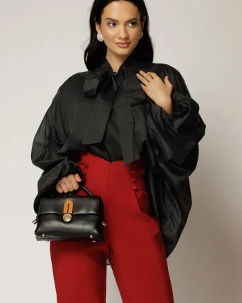 Camasa neagra din tencel cu maneca ampla si guler tip esarfa