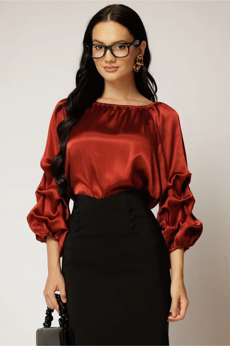 Bluza caramizie din satin cu maneci bufante si decolteu rotund