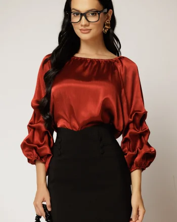 Bluza caramizie din satin cu maneci bufante si decolteu rotund