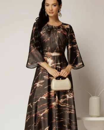 Rochie midi maro cu imprimeuri caramizii si detalii la bust