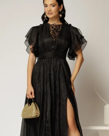 Rochie DY Fashion neagra din voal creponat si insertii de dantela la bust