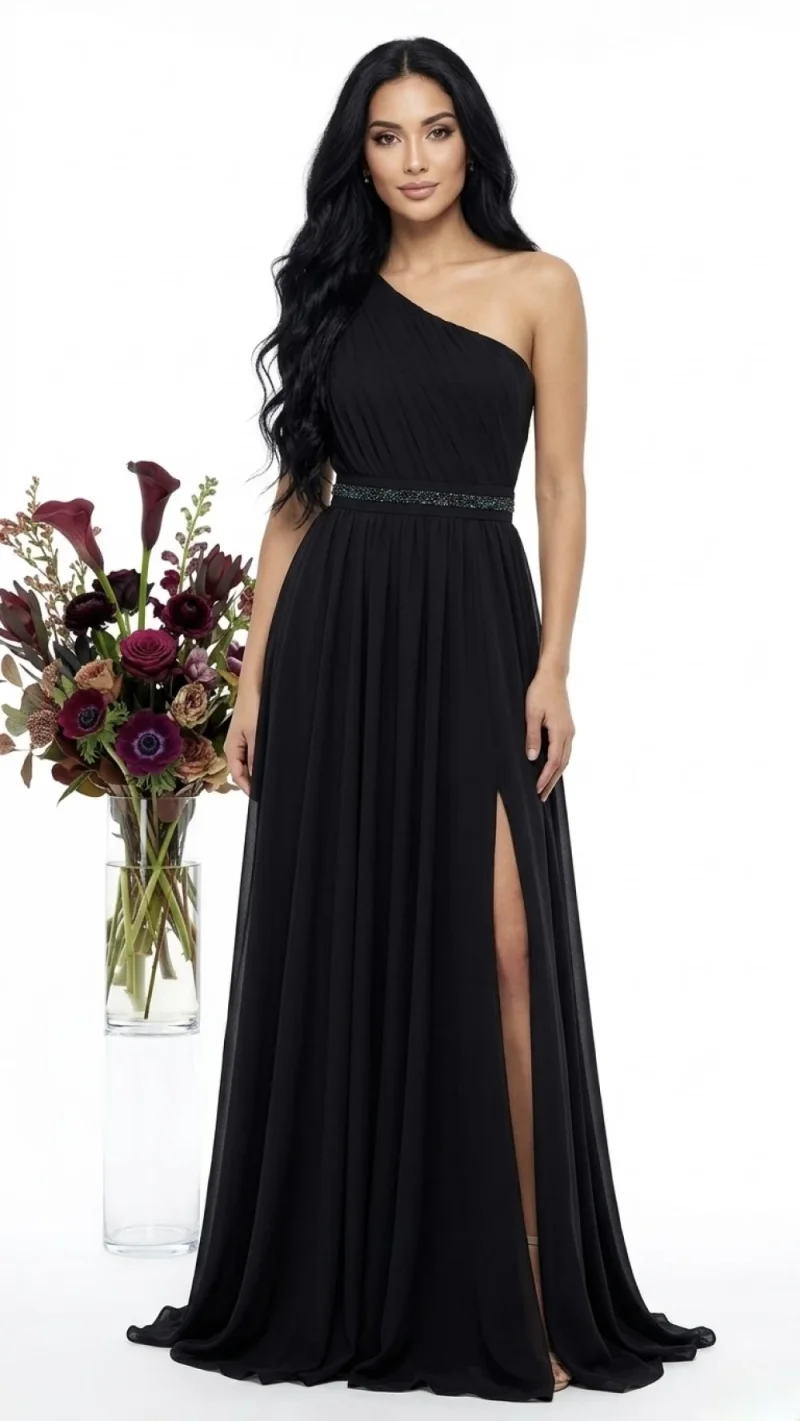 Rochie de ocazie vaporoasa de culoare neagra cu centura cu detalii metalice