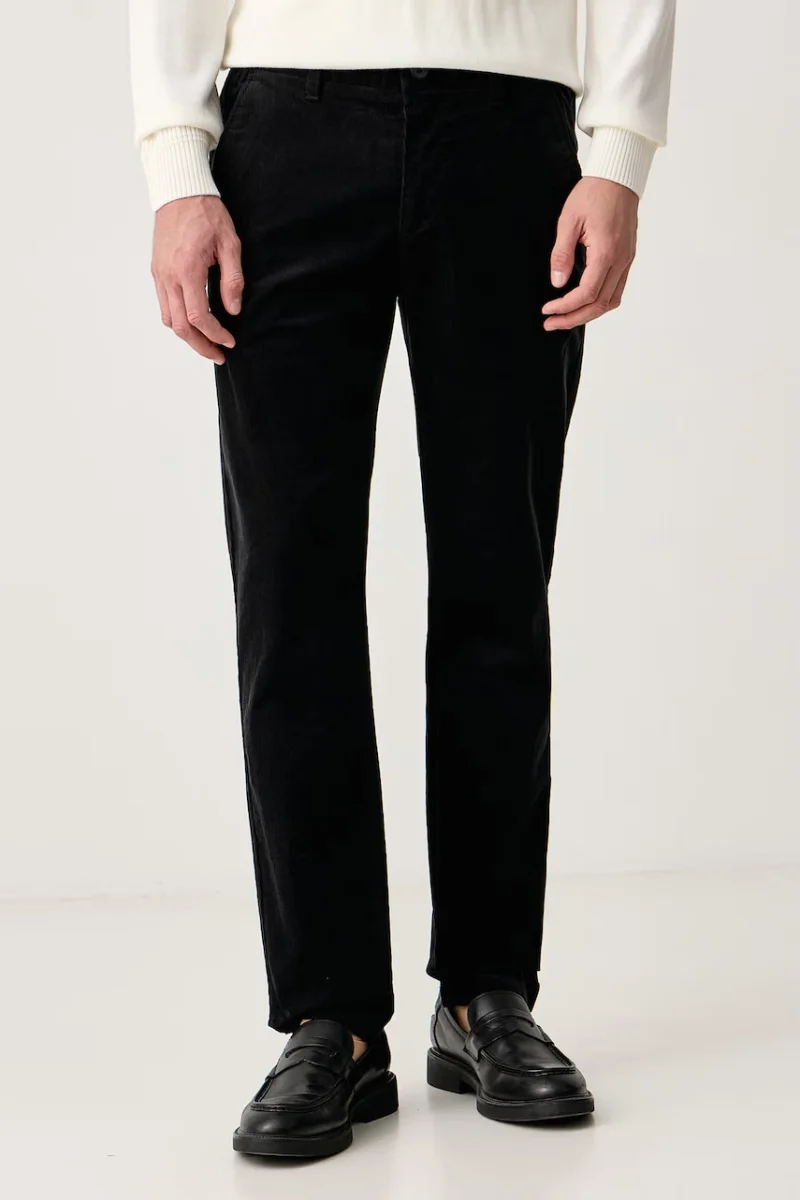 Marc O'Polo  pantaloni slim fit pentru bărbați din catifea reiată