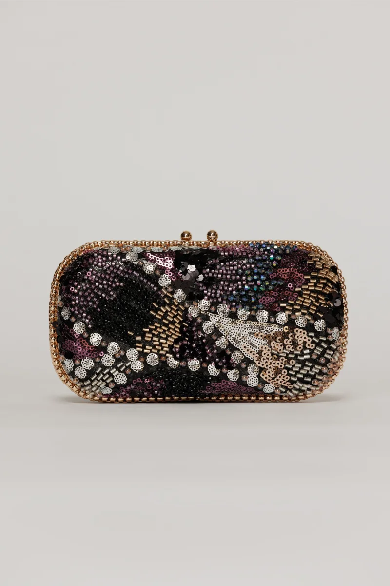 Clutch de ocazie negru cu margele si paiete