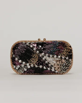 Clutch de ocazie negru cu margele si paiete
