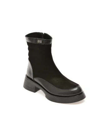 Ghete GRYXX negre, 477225, din piele intoarsa
