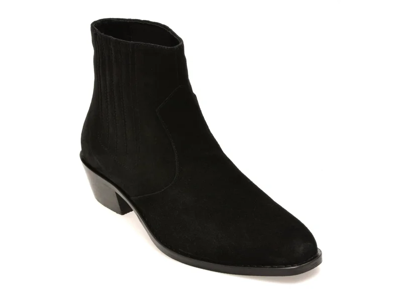 Ghete GRYXX negre, 5376042, din piele intoarsa