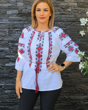 Ie Traditionala Laura 10