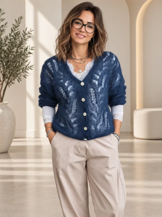 Cardigan dantelat cu mohair, cu model foarte fin  ,   pulover casual chic bleumarin