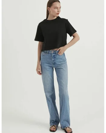 Tricou dama -  top scurt - guler rotund - jerseu - Negru -