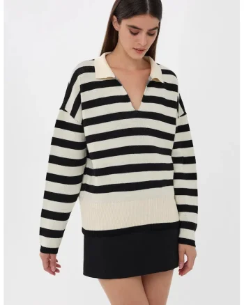 Pulover tricotat -  guler polo - dungi - negru - material acrilic