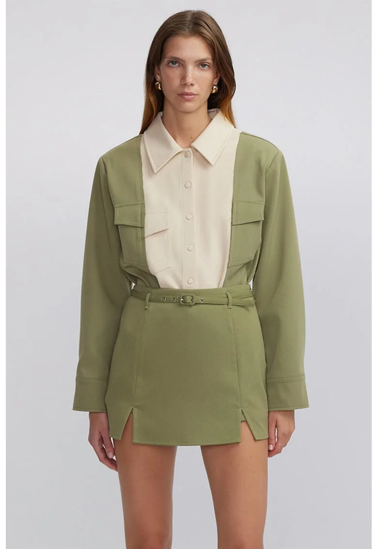 Fusta-pantalon uni cu o curea subtire in talie - Verde sparanghel