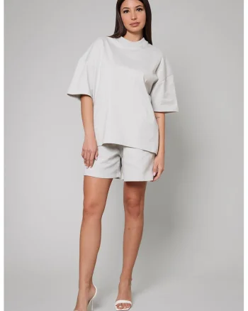 Set de tricou supradimensionat si pantaloni scurti - 2 piese - Gri deschis