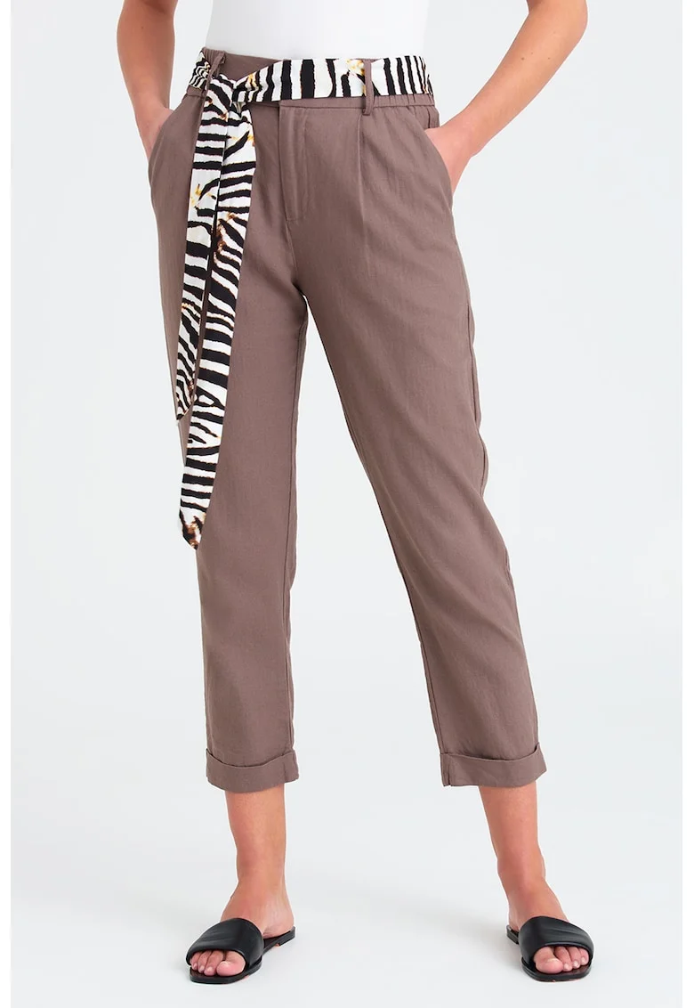 Pantaloni capri din amestec de in - Maro taupe
