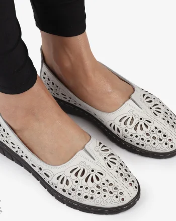 BALERINI dama din Piele naturala PERFORATA SLIP-ON CRL1363 ALB