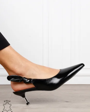 Pantofi dama eleganti cu toc mic si fundita laterala CRL1607 Negru