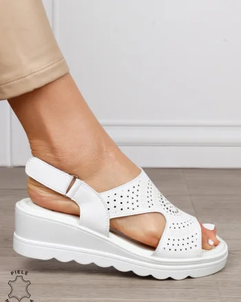 Sandale damă din piele naturală model casual cu barete simple CRL1663 ALB