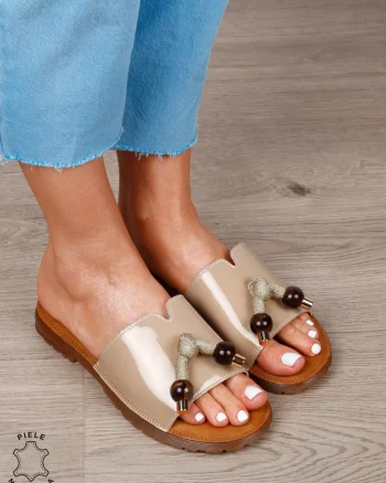 Papuci Dama din piele naturala lacuita cu Model Decorativ și Accesoriu Elegant CRL1263 KHAKI