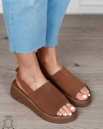 Sandale Damă din Piele Naturală Intoarsa cu Design Modern și Bareta Elastică CRL1805 MARO