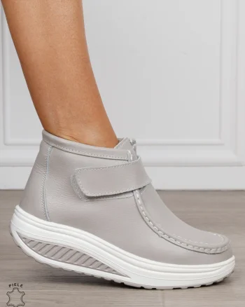 Ghete damă din piele naturală cu închidere velcro CRL1841 GRI