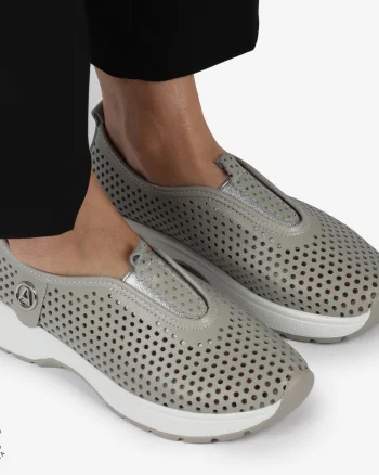 PANTOFI CASUAL dama din Piele naturala Perforata TIP SLIP-ON CRL1415 GRI