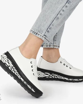Pantofi Casual dama din Piele naturala CU DESIGN PE TALPA SIRET CRL1345 ALB