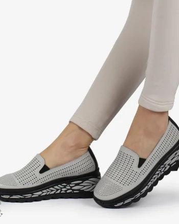 Pantofi Casual dama PERFORATI din Piele naturala CU DESIGN PE TALPA SLIP-ON CRL1337 GRI
