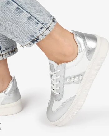 Pantofi CASUAL PIELE NATURALA CU INCHIDERE SIRET CRL1295 ALB CU ARGINTIU