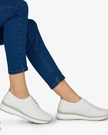PANTOFI CASUAL Dama Piele Naturala USOR INALTA CRL1051 Culoare: ALB