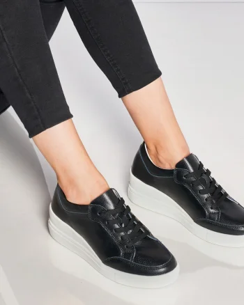 Pantofi casual de dama din piele naturala cu talpa plata CRL0034 Negri