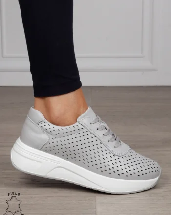Pantofi Casual dama din Piele Naturala mici perforati CRL1541 GRI