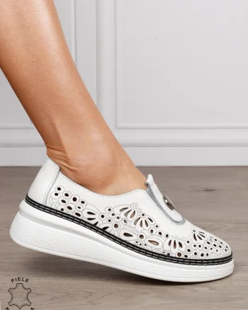 Pantofi Casual dama din Piele naturala cu model Perforat CRL1600 ALB