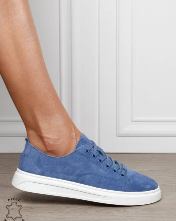 Pantofi casual damă din piele întoarsă naturală cu detaliu decorativ frontal CRL1821 ALBASTRU