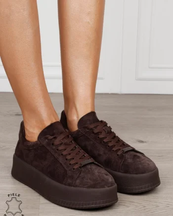 Pantofi casual damă din piele întoarsă naturală cu detaliu decorativ frontal CRL1820 MARO