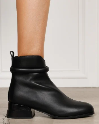 Botine damă din piele naturală cu detaliu decorativ la gleznă CRL1826 NEGRU