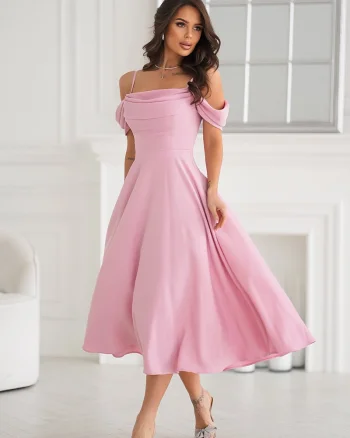 Rochie baby doll midi roz prafuit cu umerii goi evazata Anelisa