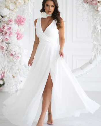 Rochie cununie civila alba lunga din tulle cu floare decorativa vaporoasa Dyandra