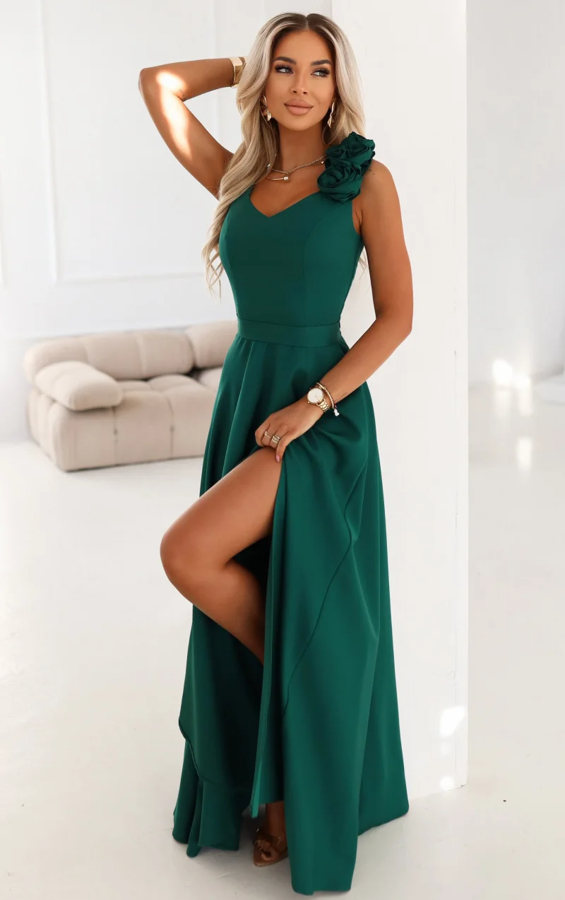 Rochie eleganta lunga verde cu floare pe bust MoniqueW