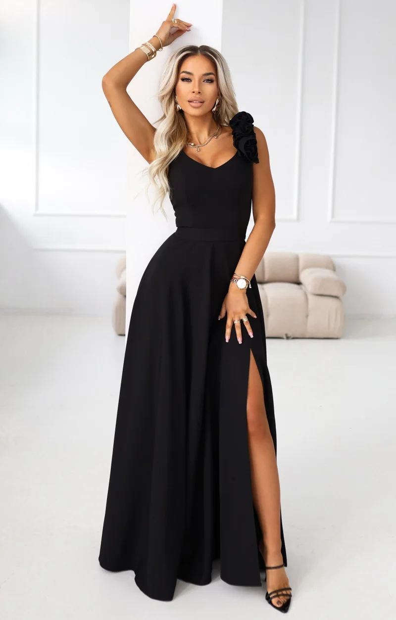 Rochie neagra eleganta lunga cu floare pe bust MoniqueW