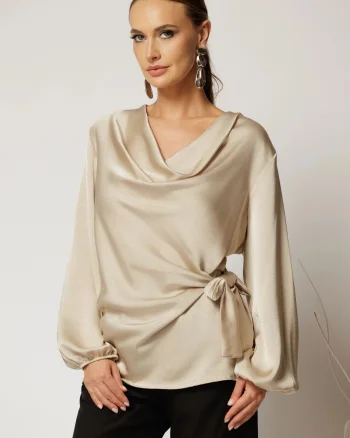 Bluza bej din satin cu croi lejer si nod in talie