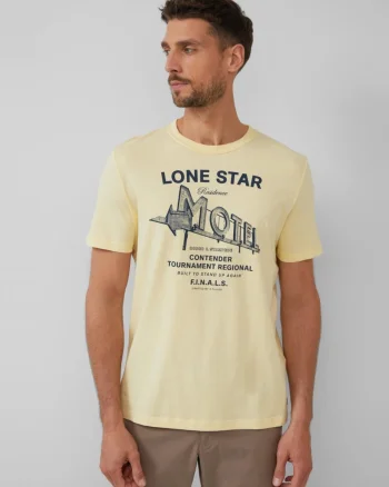 s.Oliver Tricou barbati cu decolteu la baza gatului, imprimeu text, Regular fit, Galben (SELECTATI MARIMEA: 2XL)