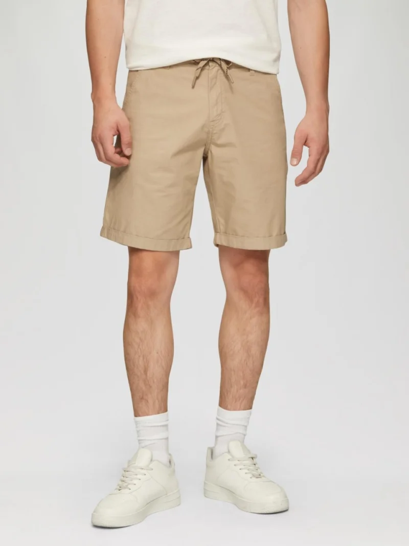 Q/S by s.Oliver Pantaloni scurti barbati chino, Jhon cu croiala Regular fit si talie medie, Crem (SELECTATI MARIMEA: 29)