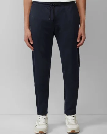s.Oliver Pantaloni The Jogger barbati, Phoenix, cu talie medie si croiala Regular Fit, Bleumarin inchis (SELECTATI MARIMEA: L)